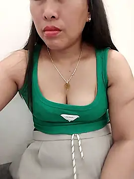 Chatroom XXX en direct de Kelly-sex69