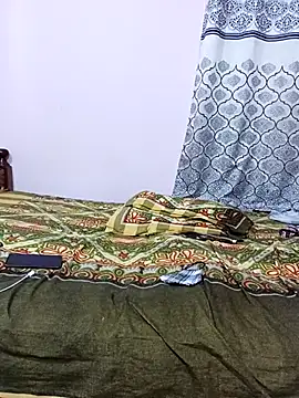 Kannadasexywifes' Webcam Show