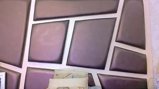 צ'אט XXX בשידור חי של NicoleEsposito