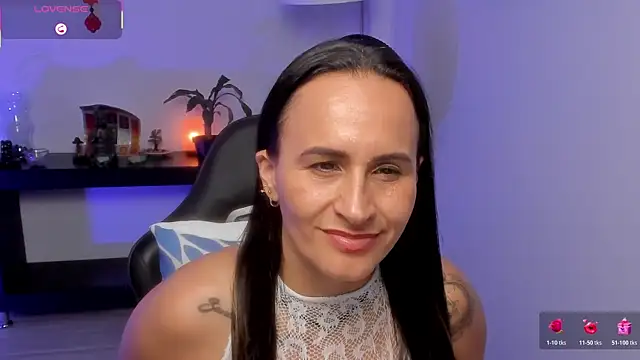 Sara_Charmy's Live XXX Chat