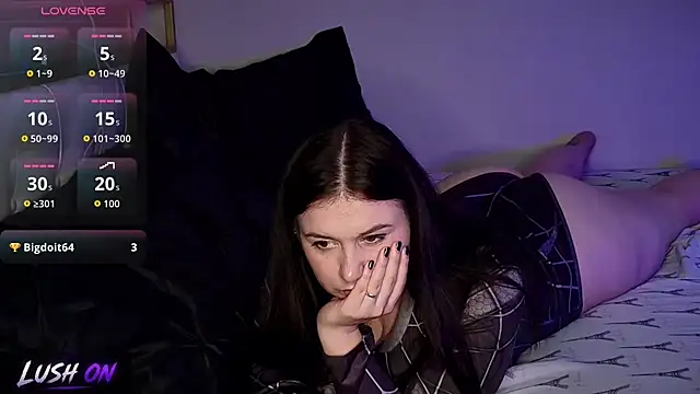 CuteCoupleReal live XXX chat
