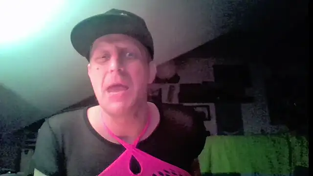 Živý XXX chat Bigthroaterboy