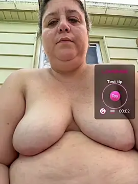 Vanilla-Cakebaum's Live XXX Chat