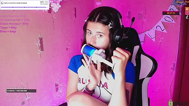 XXX chat uživo modela KristinaScott