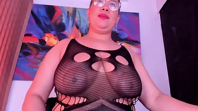 แชท XXX สดของ alondrabigtits