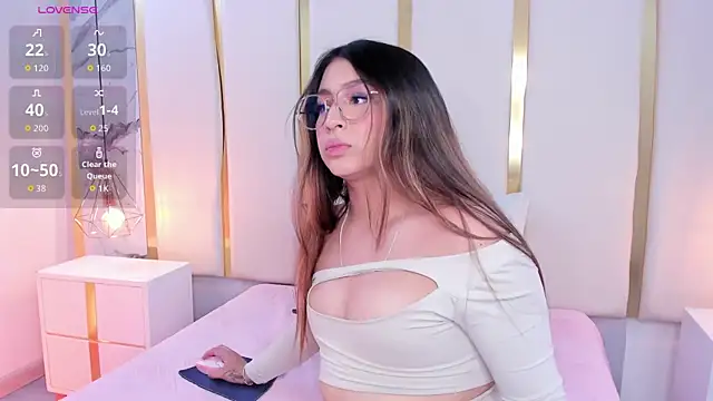 KamilaVegga Adlı Modelin Canlı XXX Sohbeti
