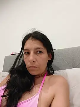 Sposini69 现场XXX聊天