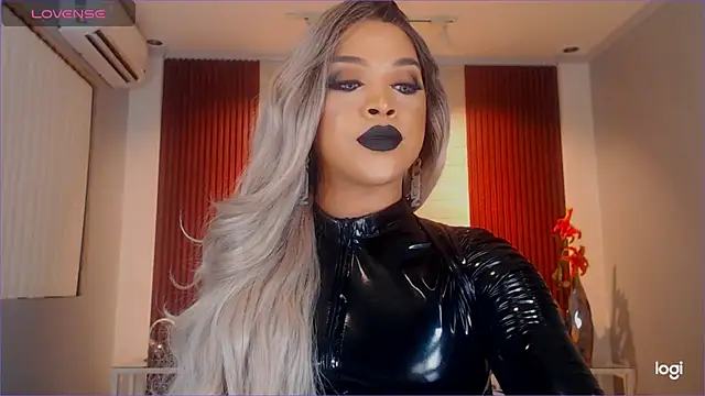 MarryQueen22 Live XXX Chat