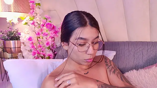 AlyssaRayのライブXXXチャット