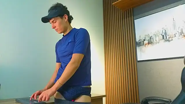 Esteban_Fire élő XXX-chatje