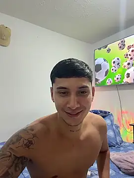 دردشة SexxxySquirterStev777 الجنسية المباشرة