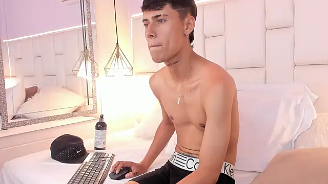JacobFerrer 라이브 XXX 채팅