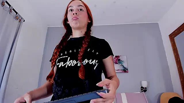 دردشة Estrella_Duran الجنسية المباشرة