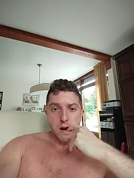 Živý XXX chat Chachiman