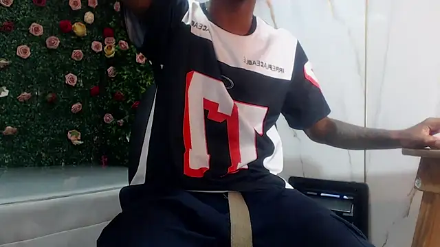 ManSant Chat XXX live
