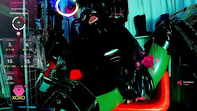 แชท XXX สดของ LatexDevil_Blondie