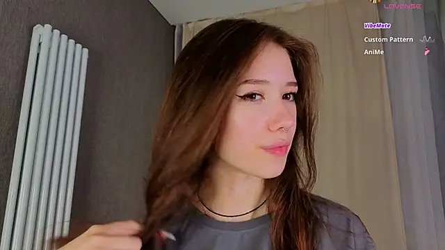 Chatroom XXX en direct de tinyanie