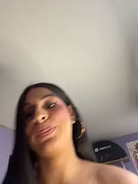 Czat XXX na żywo – charlotte_stevenss_