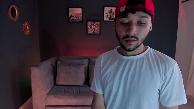 ReubenandScott Live XXX-Chat