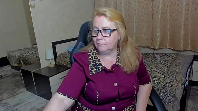 Frau_Marta Adlı Modelin Canlı XXX Sohbeti