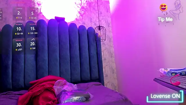 miiaboss_ Adlı Modelin Canlı XXX Sohbeti