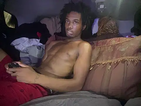 SlimeCrownzOut5 Show in webcam