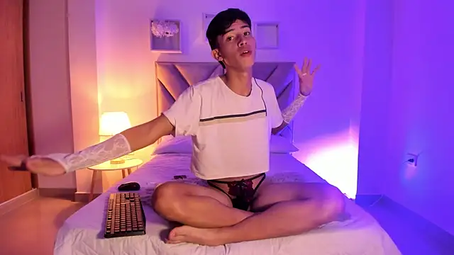 Czat XXX na żywo – Baby_noahtt