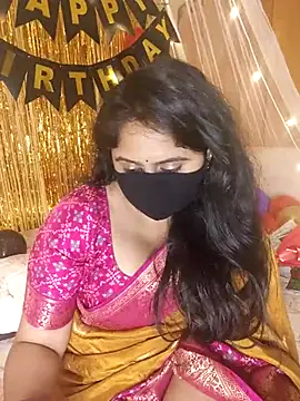 Sravvi499's Live XXX Chat