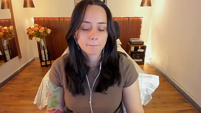 Chat XXX ao vivo de KatherineBond
