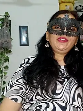BhabhiPooja69's Live XXX Chat