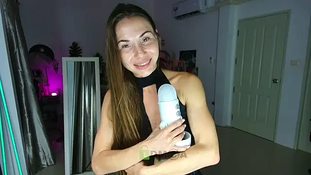Chat XXX ao vivo de Flexy_Cat