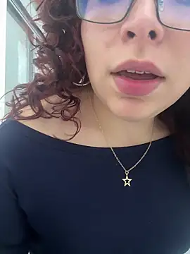 Chatroom XXX en direct de DirtyMerida