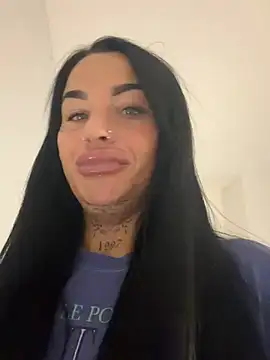Chat XXX en directo de Darkfantisyx