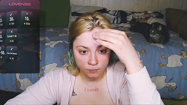 EyesUpHere8 Chat XXX in diretta