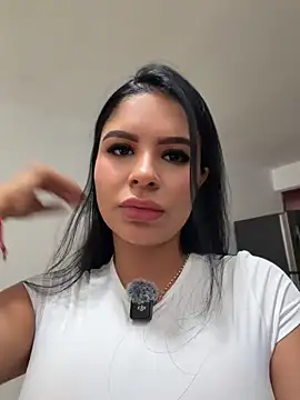 Elara_Luxe Webcam-Show