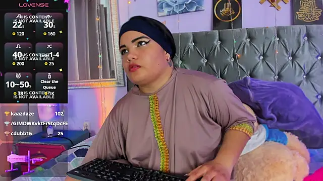 Czat XXX na żywo – Falak-Yasin
