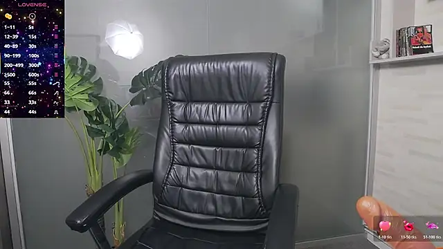 BustyAllyy Chat XXX in diretta