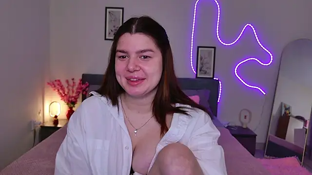 moneyforPeachesn Live XXX chat