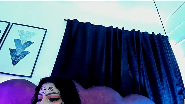 sophy_rock élő XXX-chatje