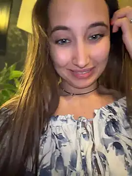 ICrazyOneIRL's Webcam Show
