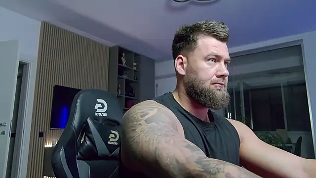 UbbeViking's Live XXX Chat