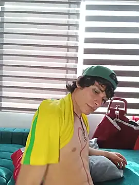 LittleTymmy Live XXX-chat