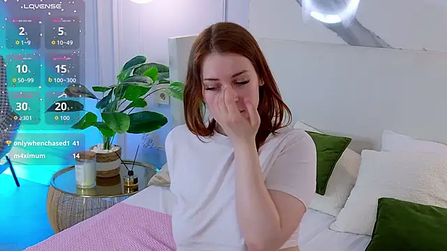 Chat +18 de EllieGarson ao vivo