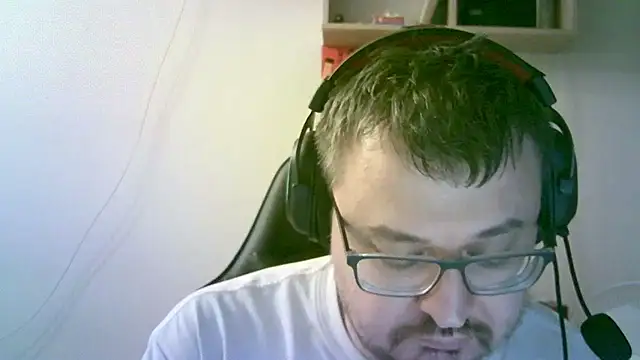 SirAbuser Live XXX Chat