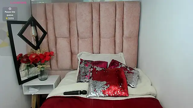 Issa_Milf__ Obrolan Langsung XXX