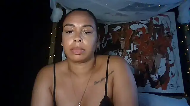 Chat XXX en directo de BigBootyJaydaxo
