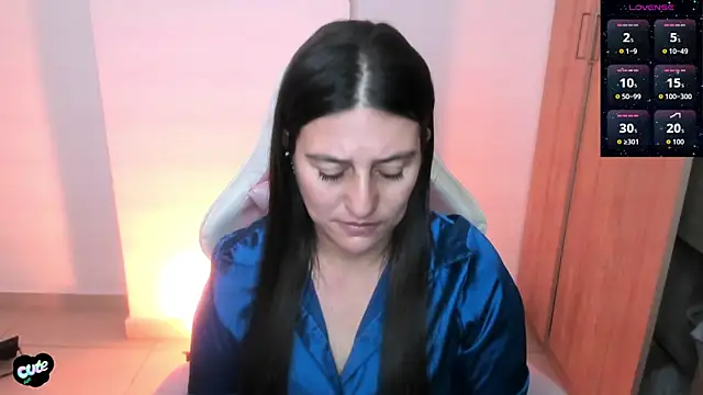 Онлайн чат XXX Saskyaa