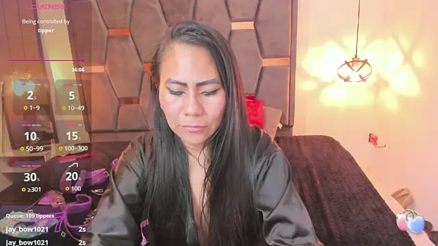 Keyla_Brunette_のライブXXXチャット