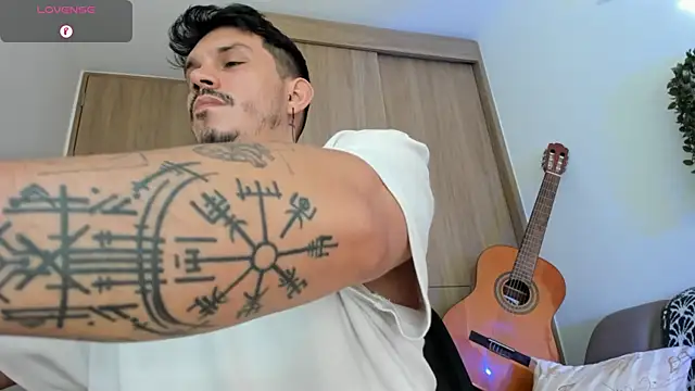 Chat XXX en directo de alejandro_stark