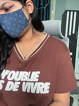 Lisa_afreen Chat XXX in diretta